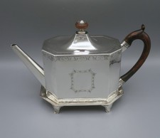 Teekanne + Untersetzer - 925er Silber - London 1790 - H. Chawner - 0,95 l #2077