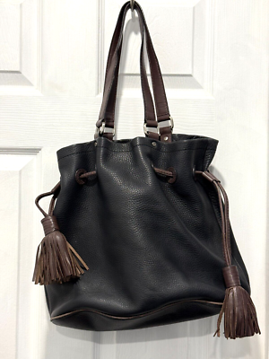 Cole Haan Women\'s Drawstring Bag Cole Haan 2023 Drawstring Shoulder Bag | Black | FARFETCH main image 2