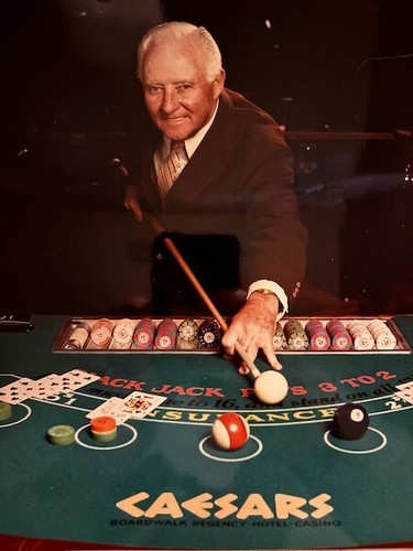Lot of Three Early Vintage Willie Mosconi Signed 3x5, Color Photo, Address Label - Picture 4 of 7