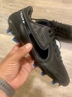 Foto 10 di 12