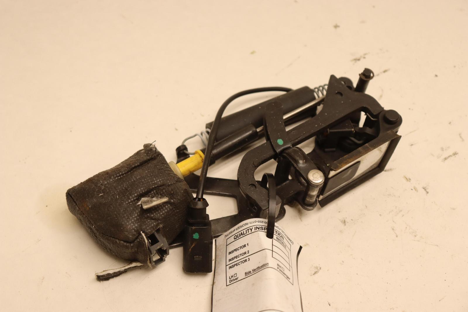2003-2010 BENTLEY CONTINENTAL GT REAR TRUNK LOCK LATCH CATCH W/ ACTUATOR OEM