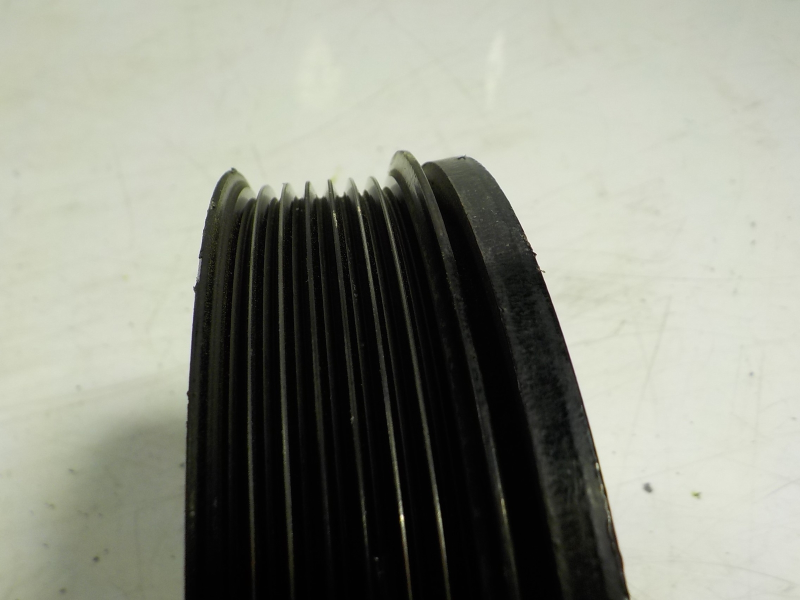 CRANKSHAFT PULLEY / 1230300Q1D / 17111047 FOR NISSAN QASHQAI J10 VISIA