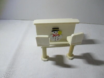 Bar Theke, Stühle Miniatur Puppenstube/Puppenhaus/Kaufmannsladen 1:24  - Bild 1 von 4