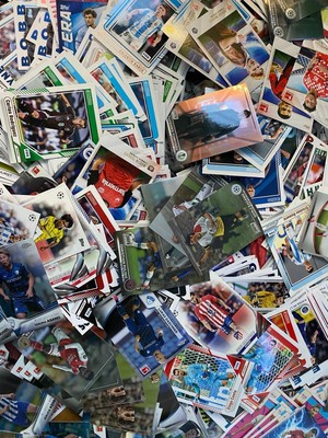 XXL 100 Karten Fußball-Mystery Tüte mit einer Numbered oder Auto garantiert