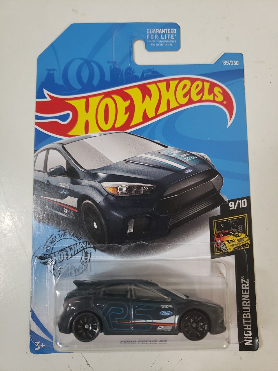 Hot Wheels Ford Focus RS  #9/10 2017 Nightburnerz 139/250 New Sealed Card 
