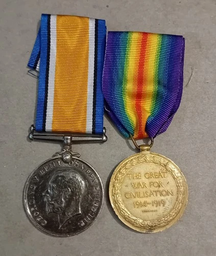 2 x WW1 UK United Kingdom Military Medals - R. E. Royal Engineers Regiment