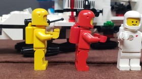 Lego Classic Space 6780 XT Starship Light/ Sound Complete+ 3 Xtra Minifigs Works