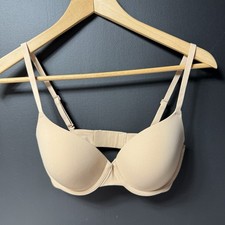 Fits Everybody T-Shirt Bra SKIMS
