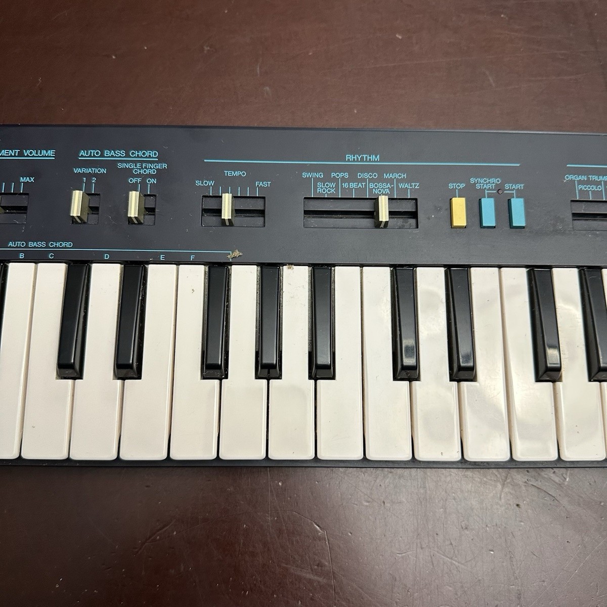 Yamaha PSS-480 PortaSound Digital Synthesizer Keyboard for sale