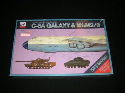 Model Shop Pit Road 1/700 Lockheed C-5A Galaxy & M1 Abrams M-2/3 Bradley Sky