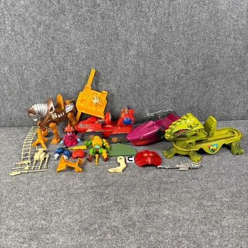 Vintage MOTU Masters of the Universe Vehicle & Parts Lot – As Is – Mixed Figures