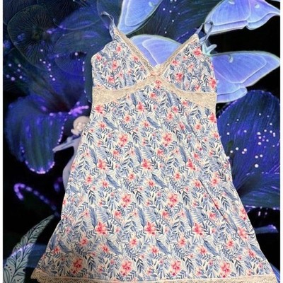Vintage 90s laura Ashley XL floral soft lingerie purple  feminine pretty boudoir