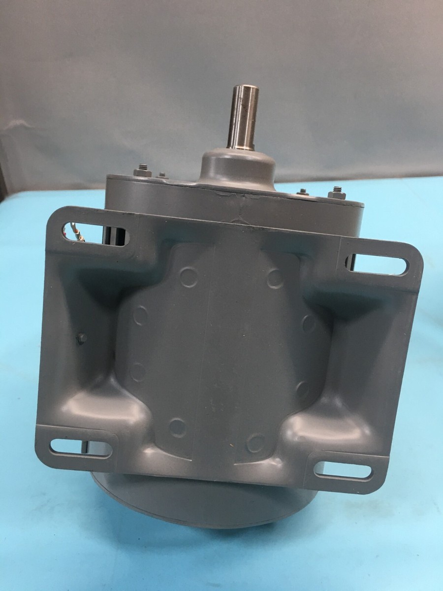 Hitachi EFOU-K Three Phase Induction Motor, 71-3225, 200W Hitachi EFOU-K Three Phase Induction Motor, 71-3225, 200W