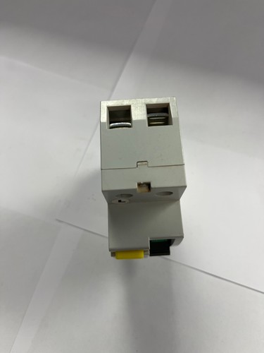 VR63 Volex 63amp 30ma Rcd - Picture 2 of 3