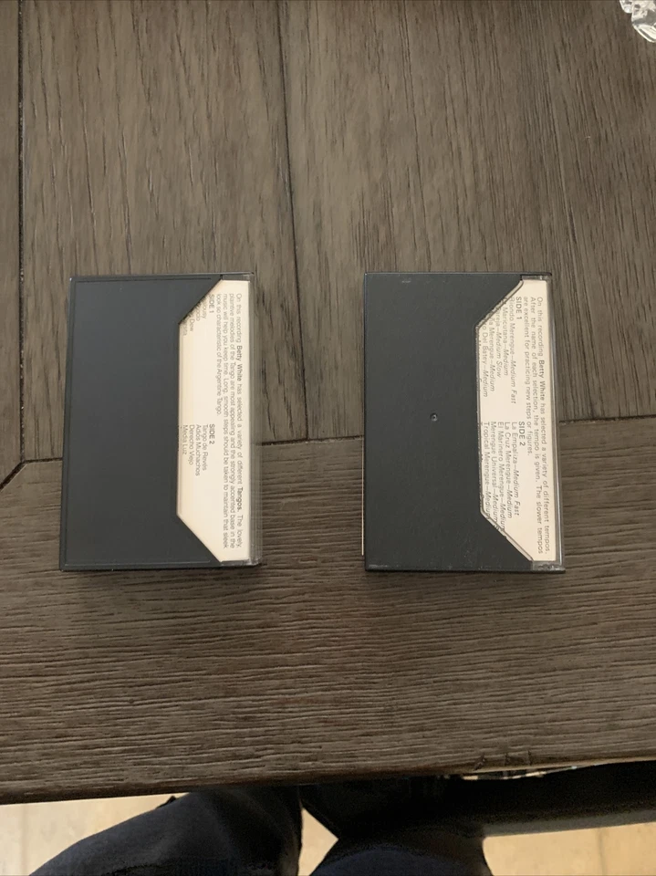 BETTY WHITE SELECTS Tango & Merengue (2 Cassettes) Foto 2 de 4