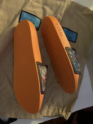 Gucci X Disney Donald Duck ? Slides ? GUCCI X Disney Donald Duck GG Supreme Slides | endource main image 3