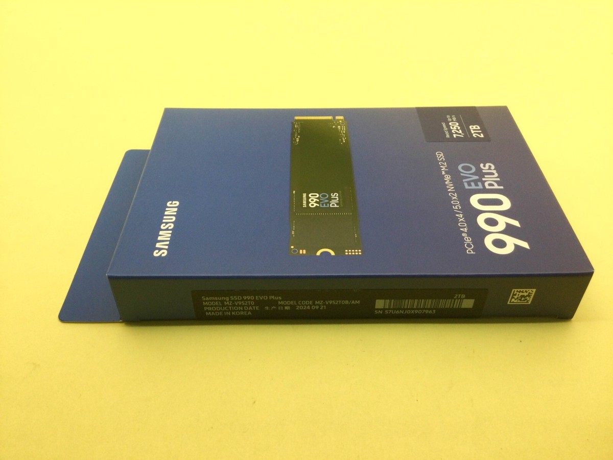 SAMSUNG 990 EVO Plus 2TB PCle NVMe M.2 2280 Internal SSD MZ