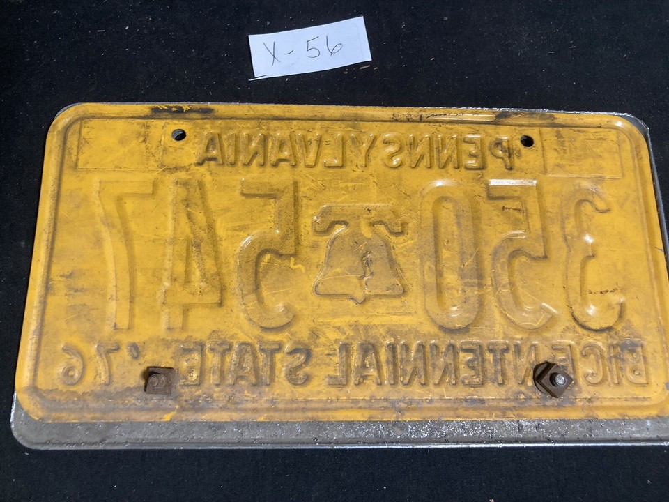 Vintage 1972 PA Bicentennial State Auto License Plate Moosic Auto