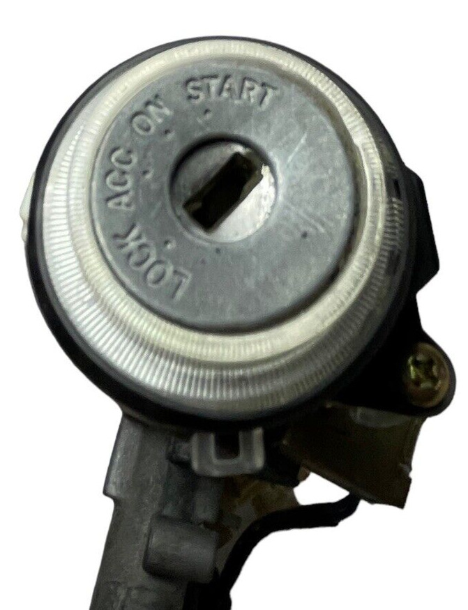 19972001 Toyota Camry Ignition Switch 45020334 Door Trunk Lock *AUTO