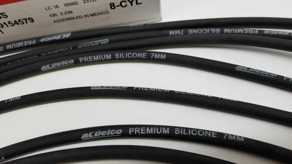 Juego de 8 cables de bujía 708S AC Delco nuevos para Chevy Olds Chevrolet Camaro Foto 2 de 4