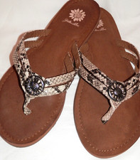 Yellow Box Divity Women's Snake Print Comfort Sandals Thong Flip Flops 7 .5 M