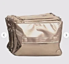 SAMANTHA BROWN - To-Go Accordion 6 Pocket Cosmetic Organizer / Bag, Champagne