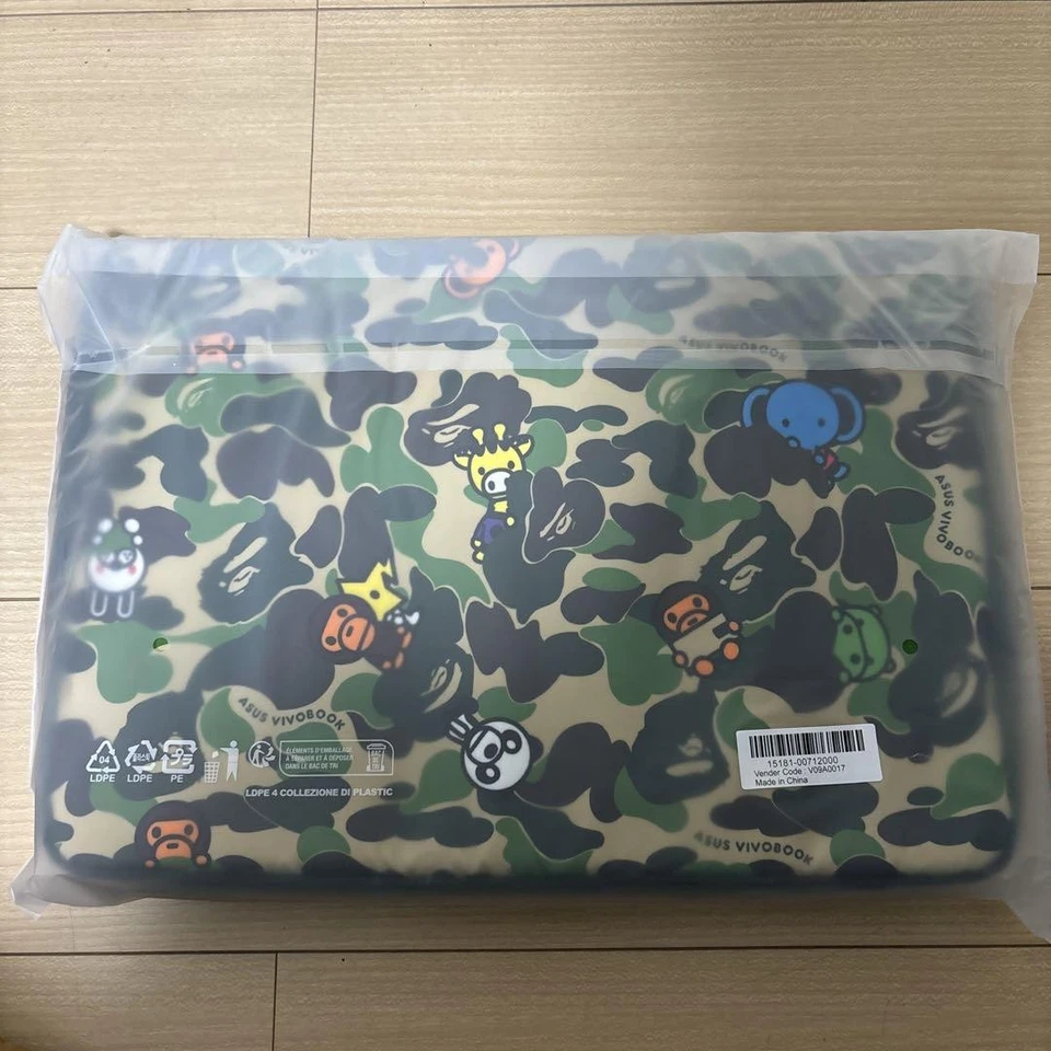 ASUS Vivobook BAPE Collab 15.6" Laptop Sleeve Camo Case Exclusive - Case Only：JP - Image 2 of 2