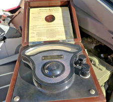 General Electric Alternating Current Ammeter Type P-3 nice wooden box