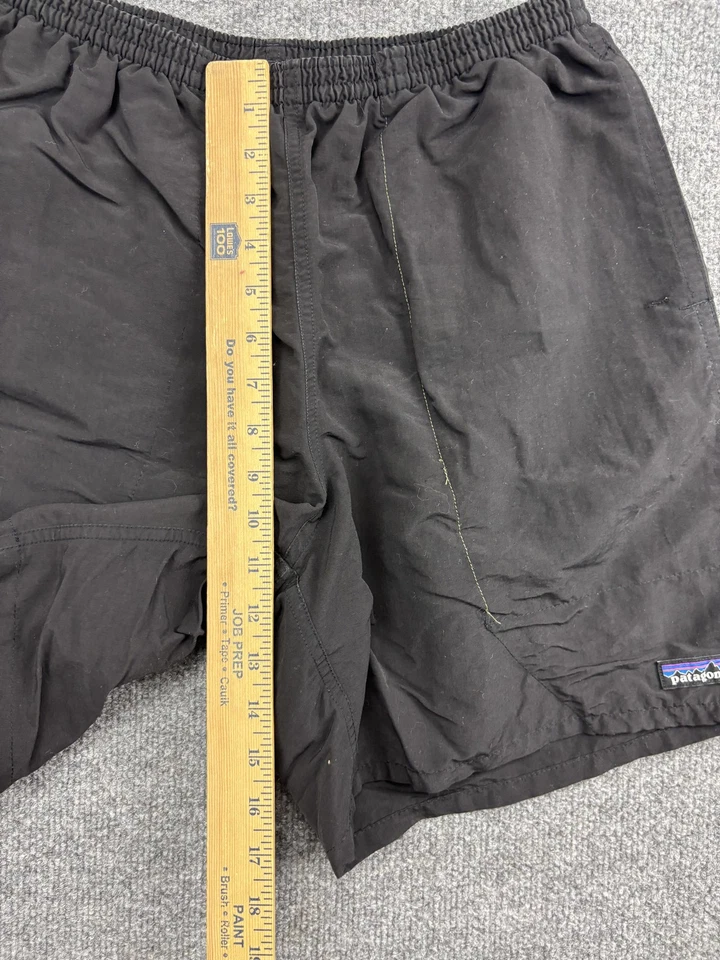 Patagonia Shorts Mens Medium Black Baggies Elastic Waist Drawstring Back Pocket - Image 4 of 4