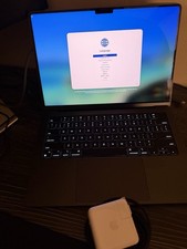 Apple MacBook Pro 14 in 2024 Space Black/Apple M4 4.4 GHz, 512 GB 16 GB 10-Core