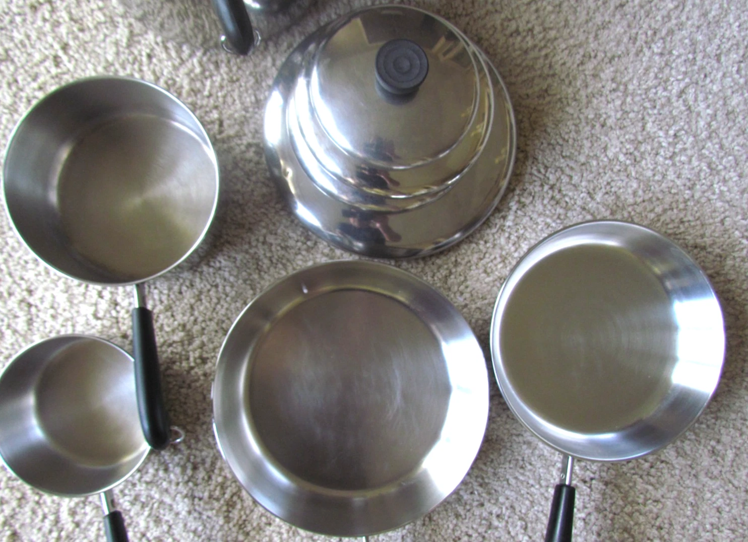 REVERE WARE LOT STAINLESS STEEL BOTTOMS POTS, PANS, LIDS VARIOUS SIZES USA
Opens in a new window or