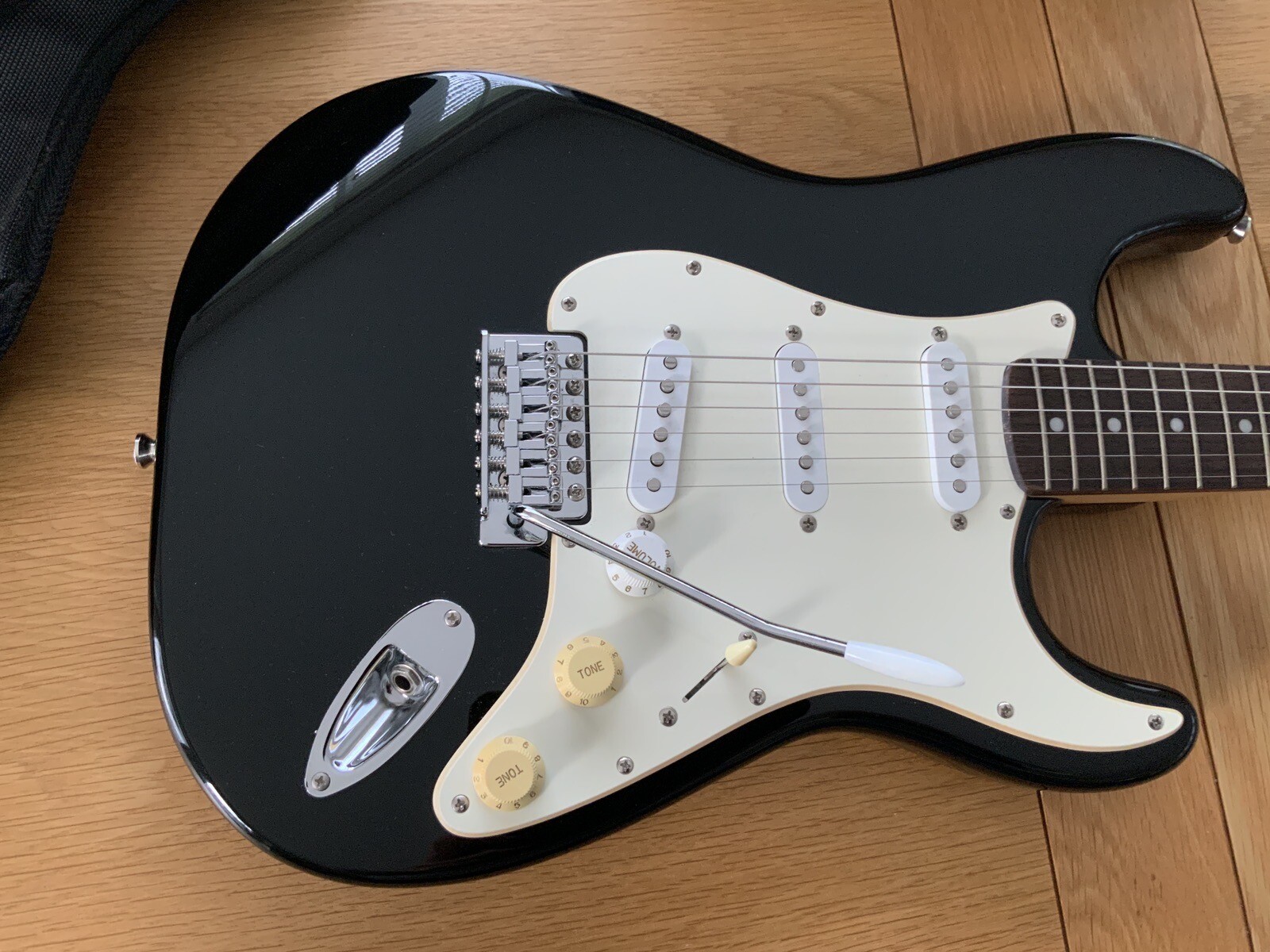 Fender Squire Affinity Stratocaster plus Fender Amp eBay