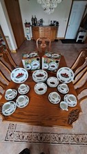 GEI Vintage Beautiful  Christmas Candle Pattern 31 Piece Dinnerware Grouping