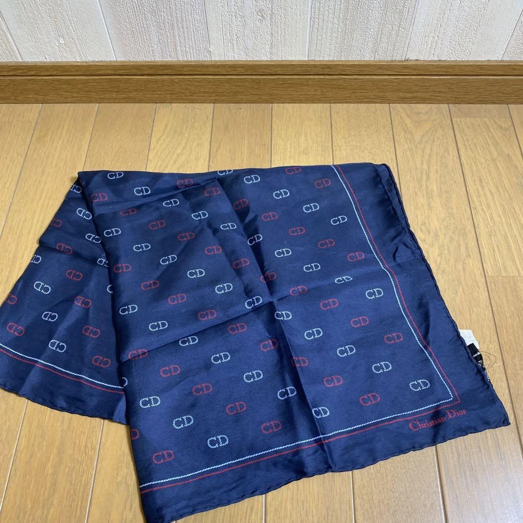Foulard Christian Dior 65 cm 25