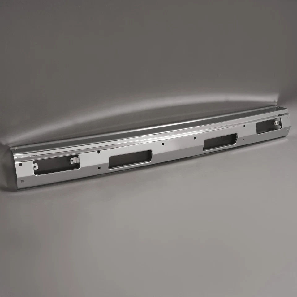 Barra frontal de parachoques cromada para Nissan D21 1986-1992 NI1002110 | 6202237G25 Foto 2 de 4