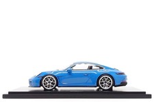 Spark 1:18 Porsche 911 S/T (992) Sonderwunsch in Dani Blue (Dealer Edition)