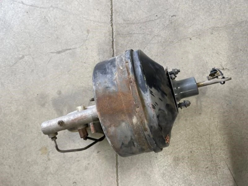 87-92 Ford F250 Super Duty USADO 5,2 L VACÍO Conjunto de refuerzo de freno eléctrico Foto 4 de 4