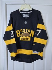 Patrice Bergeron Boston Bruins 2016 NHL Winter Classic Jersey Youth Size L/XL