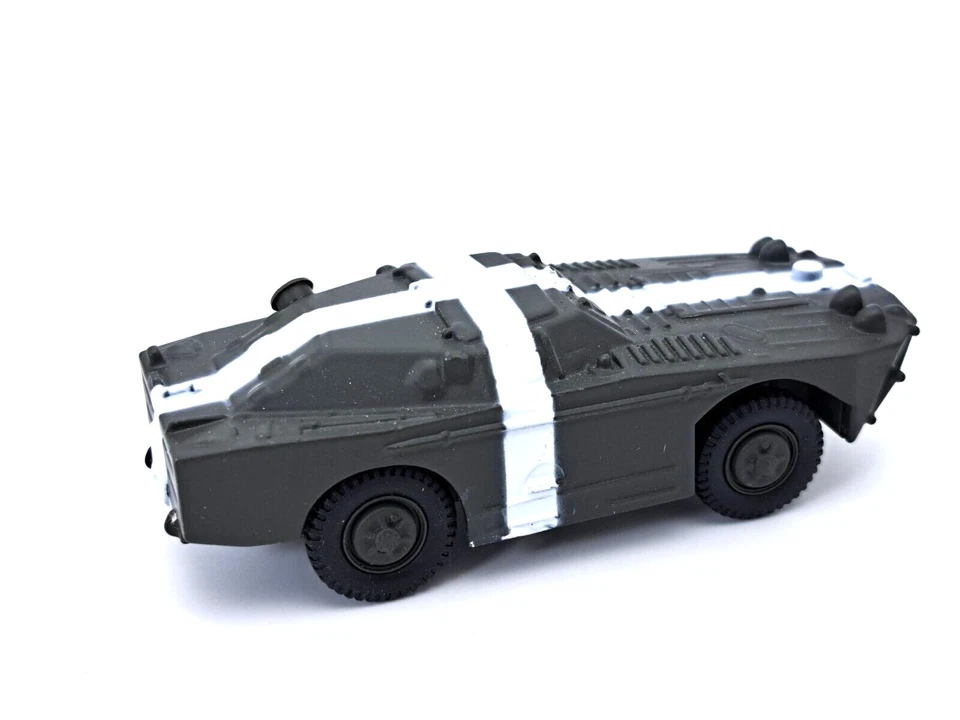 Eaglemoss 1:72 BRDM Amphibious Scout Vehicle Soviet Army, USSR R0076 - Image 2 of 4