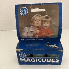 Vintage GE Magicubes Flash Bulbs 12 Flashes in Original Box NOS MIB