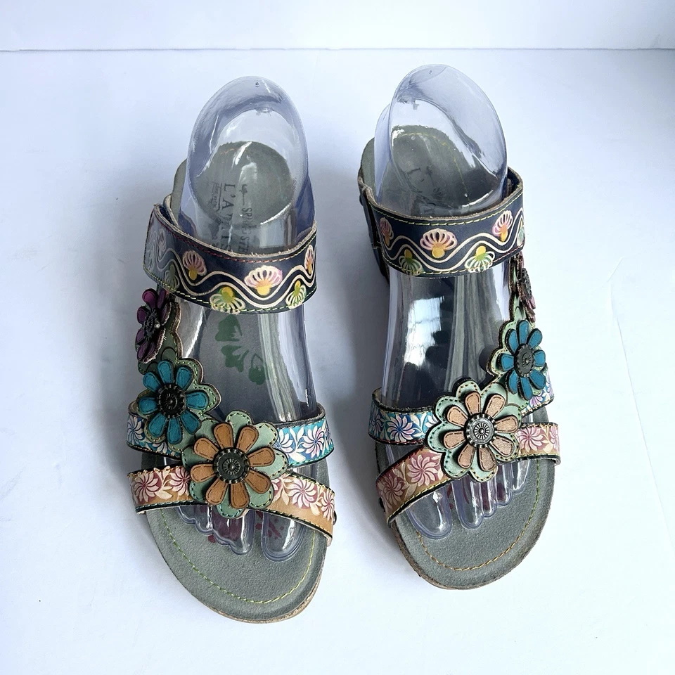 Sandálias anabela L Artiste couro boho hippie UE 39 EUA 8,5 arte para usar coloridas 3D - Imagem 2 de 4