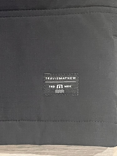NWT Travis Mathew Men XL Cold Bay Zip Vest Black Lightweight Performance Casual - Picture 8 of 10