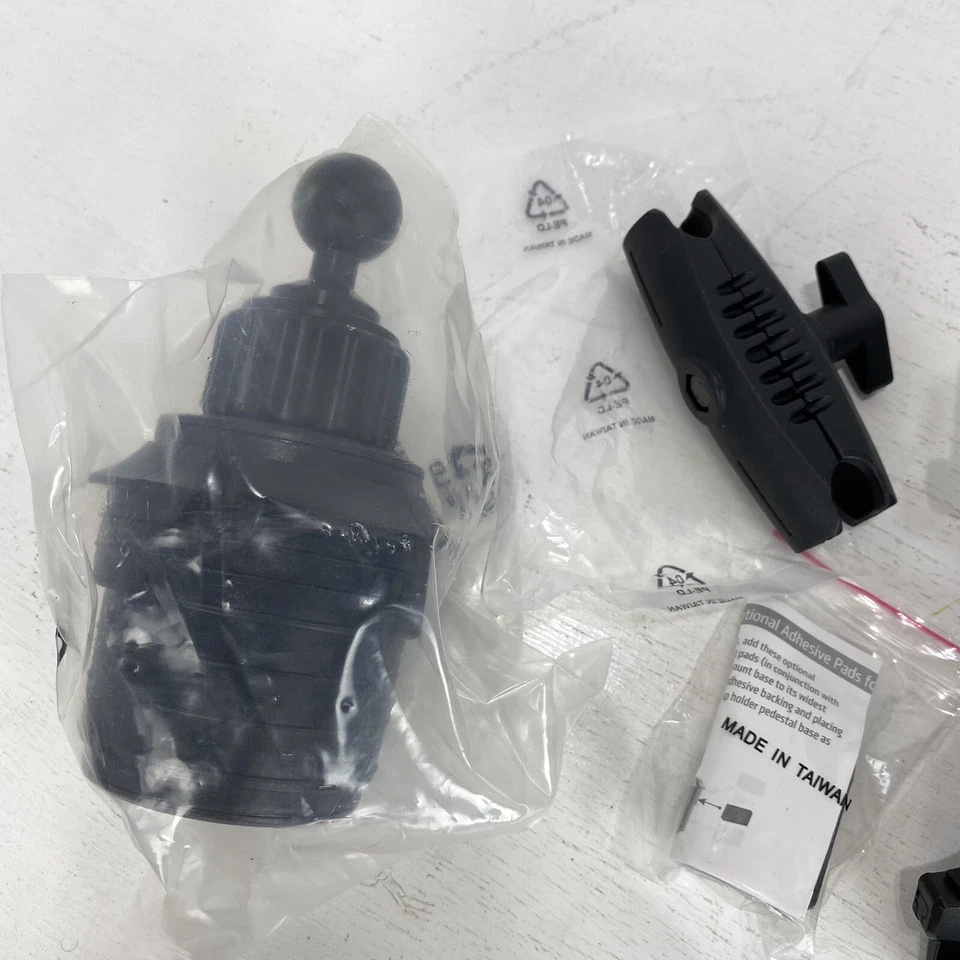 TABRM023: Arkon Heavy Duty Cup Holder Mount for iPad & 8.9 to 12.9 inch Tablet - Image 3 of 4