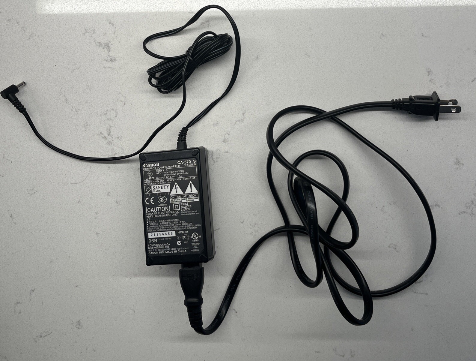 Camcorder Canon CA-570s Compact Power Adapter ZR60,65,70 USB GENUINE PARTS-image