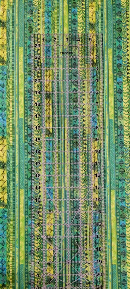 Tela de edredón de algodón a rayas verdes básicas Laurel Burch por yarda Foto 2 de 3