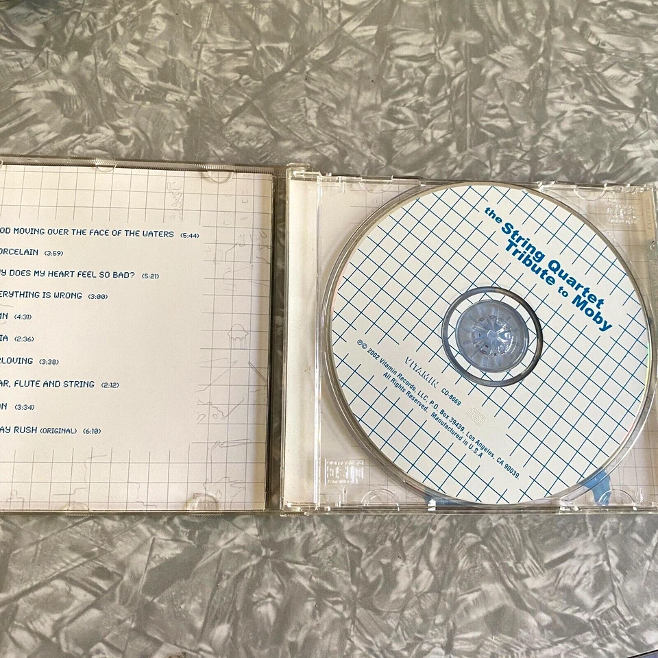 The String Quartet Tribute To Moby Vitamin String Quartet 2002 Excellent Disc! - Imagem 2 de 4