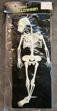 Deko- Skelett  Nachtleuchtend  ca. 30 cm Halloween Dekoration  Grusel  Neu!