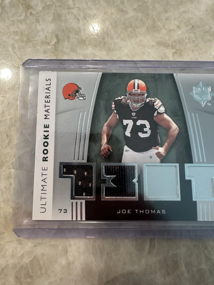2007 Upper Deck #URM-JT Joe Thomas Ultimate Material Rookie Patches 73 OT Browns - Image 2 of 4
