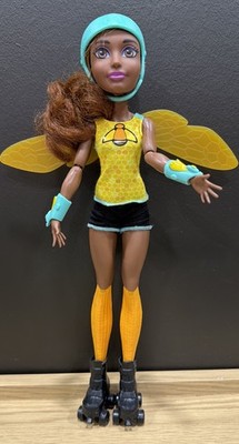 DC SUPER HERO GIRLS 12'' Action Figure Doll BUMBLEBEE Roller Derby Complete 2016