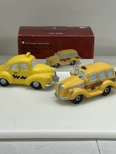 St Nicholas Square Village Collection  CITY TAXI & Unbranded Taxi Lot Of Two